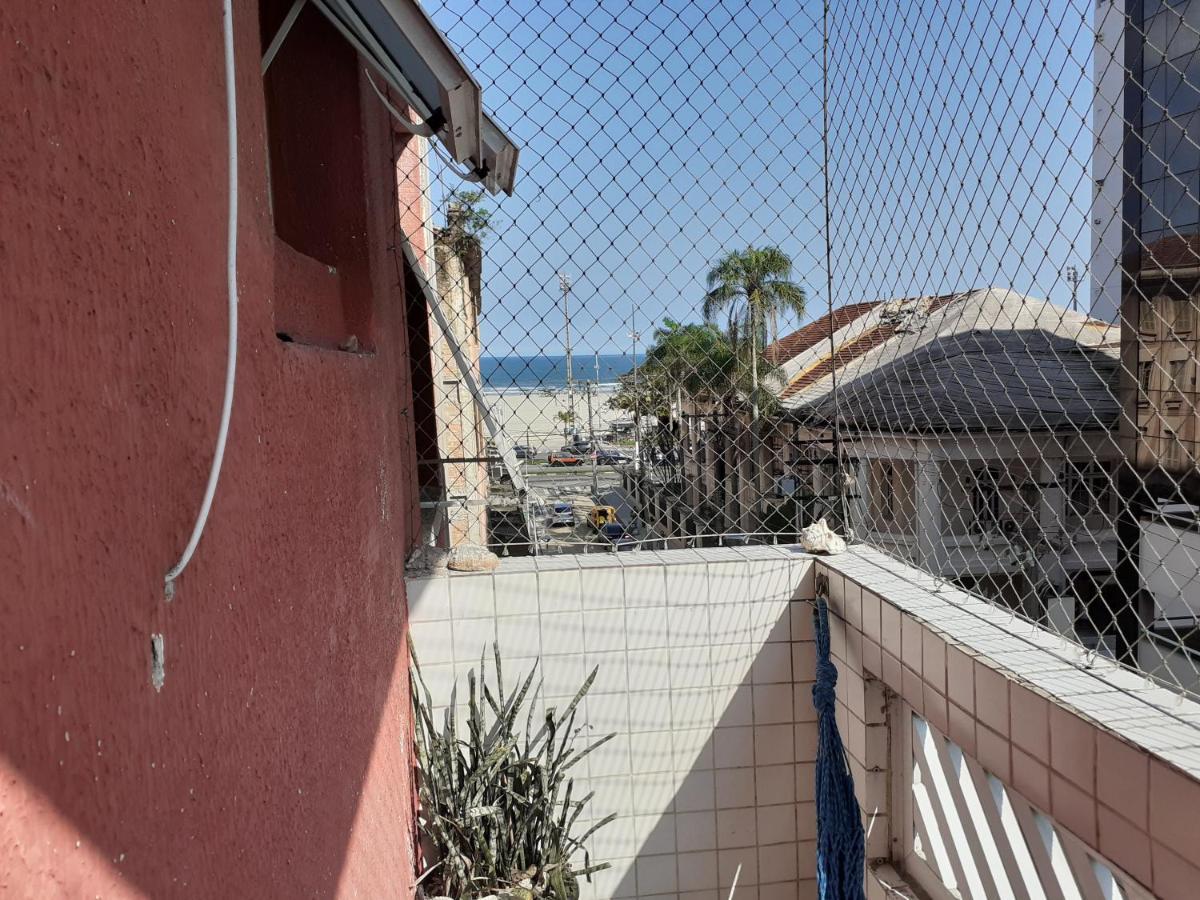 Apartamento Vento E Mar - 2 Quartos Com Sacada Na Quadra Da Praia Do Gonzaga ซันโตส ภายนอก รูปภาพ