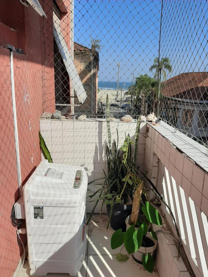 Apartamento Vento E Mar - 2 Quartos Com Sacada Na Quadra Da Praia Do Gonzaga ซันโตส ภายนอก รูปภาพ